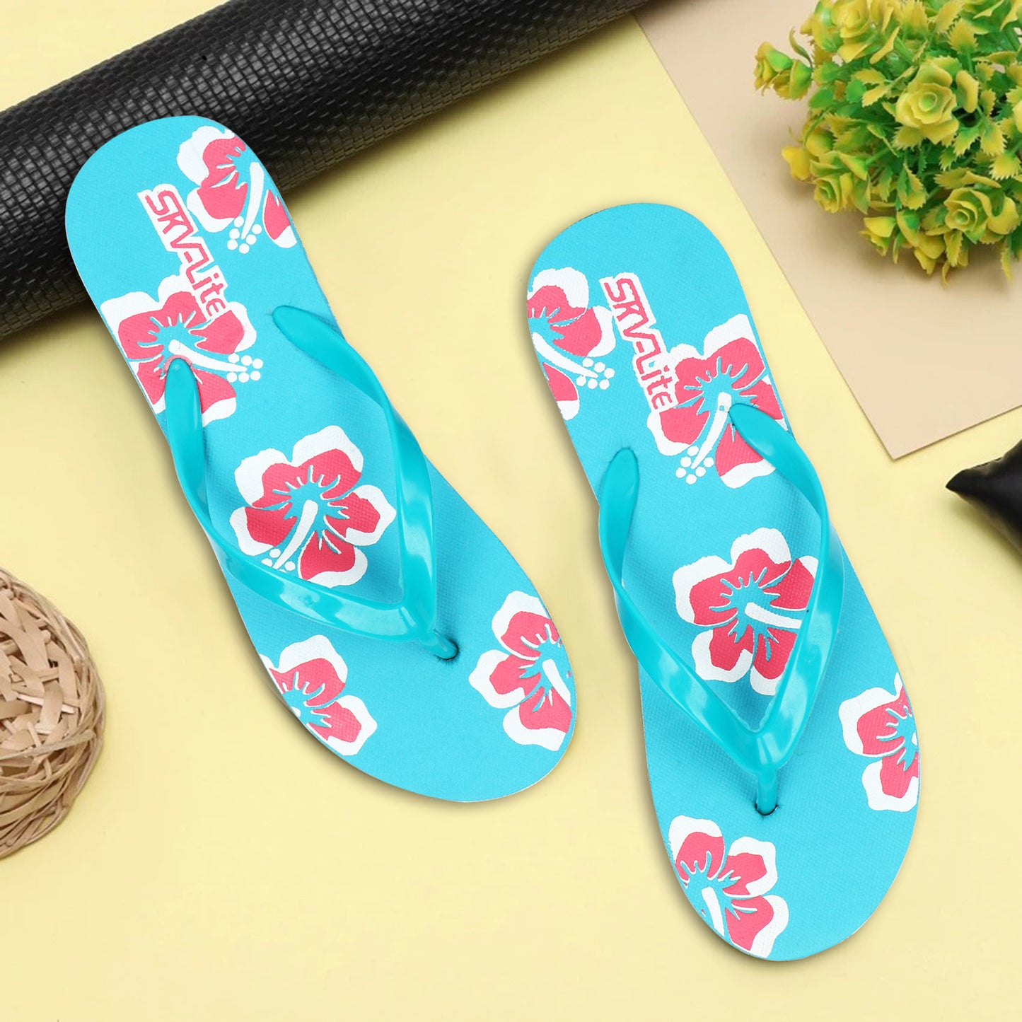 Flower Print Flip Flops – Comfortable & Trendy Slippers